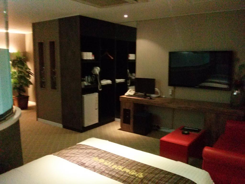 Apsan Business Hotel Daegu Quarto foto