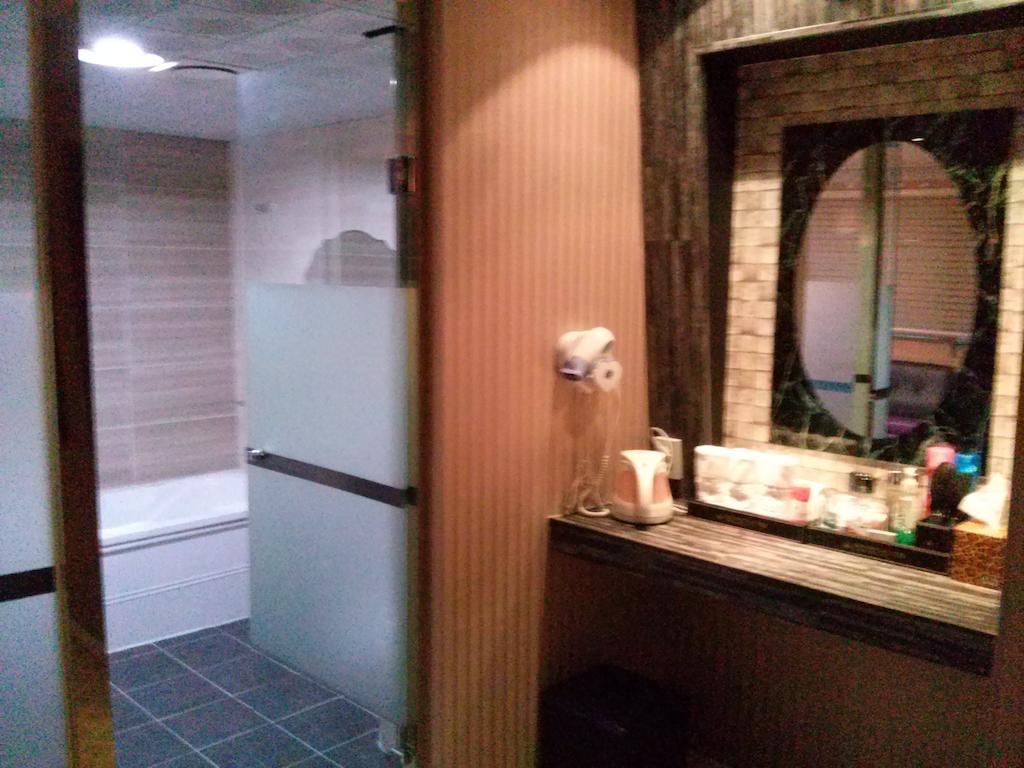 Apsan Business Hotel Daegu Quarto foto